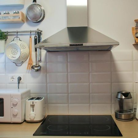 Spacious Central Flat☆3Min To Metro☆Ac|Netflix|Pc Atena Exterior foto